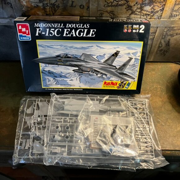 AMT ERTL McDonnell Douglas F-15C Eagle 1/72 Scale Model Kit New Unbuilt - Picture 5 of 6